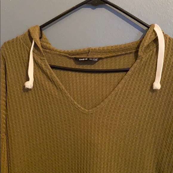 SHEIN long sleeve hooded shirt - Picture 3 of 6